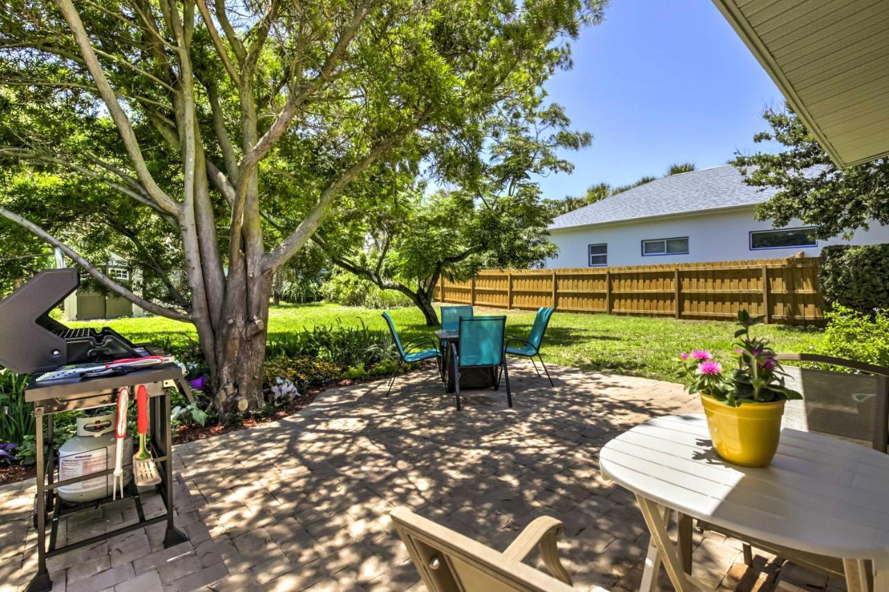 New Smyrna Beach Abode With Fire Pit, Walk To Beach! Villa Exterior photo